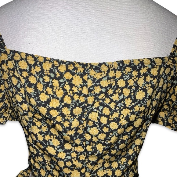 Ditsy Floral Print Sweetheart Neck Drawstring Crop Top & Ruffle Hem Skirt - Picture 13 of 14